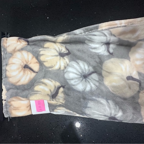 Fall blanket - Picture 3 of 3